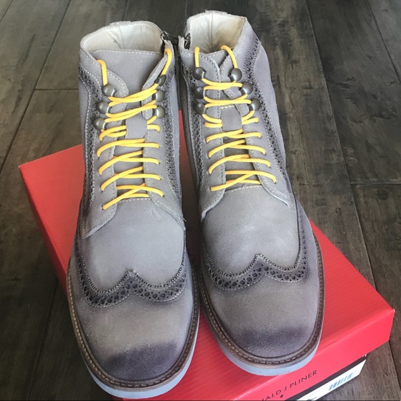 Donald J Pliner Wingtip Boots - Picture 2 of 8